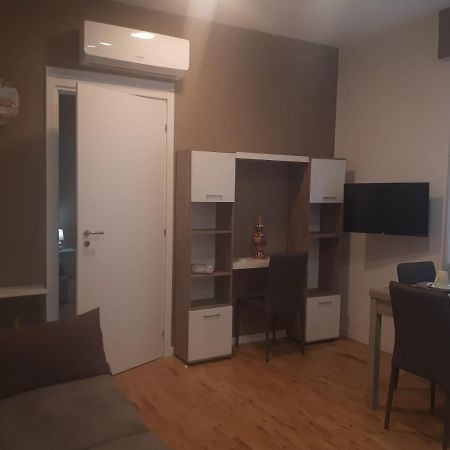 Ferienwohnung Central House Caserta Exterior foto